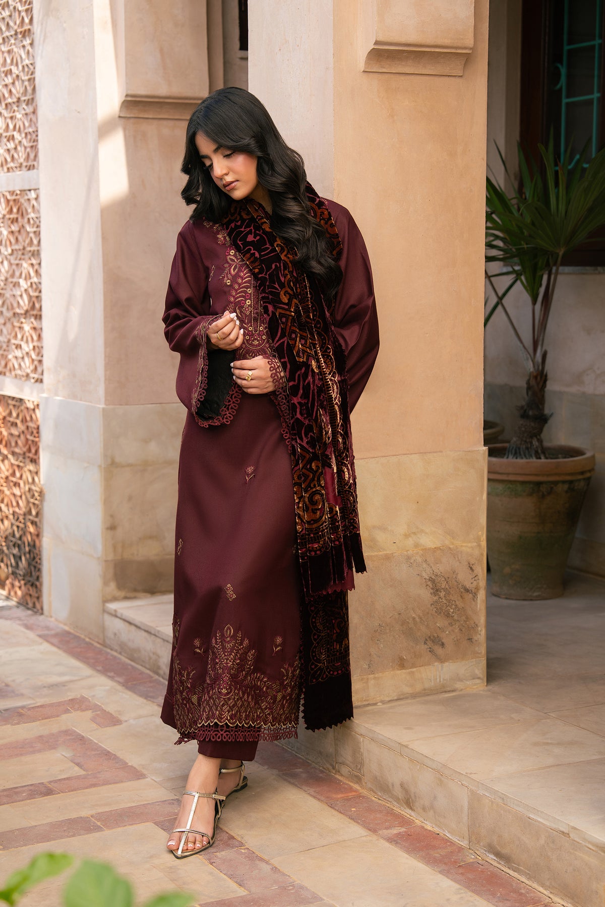 MAROON REVERIE