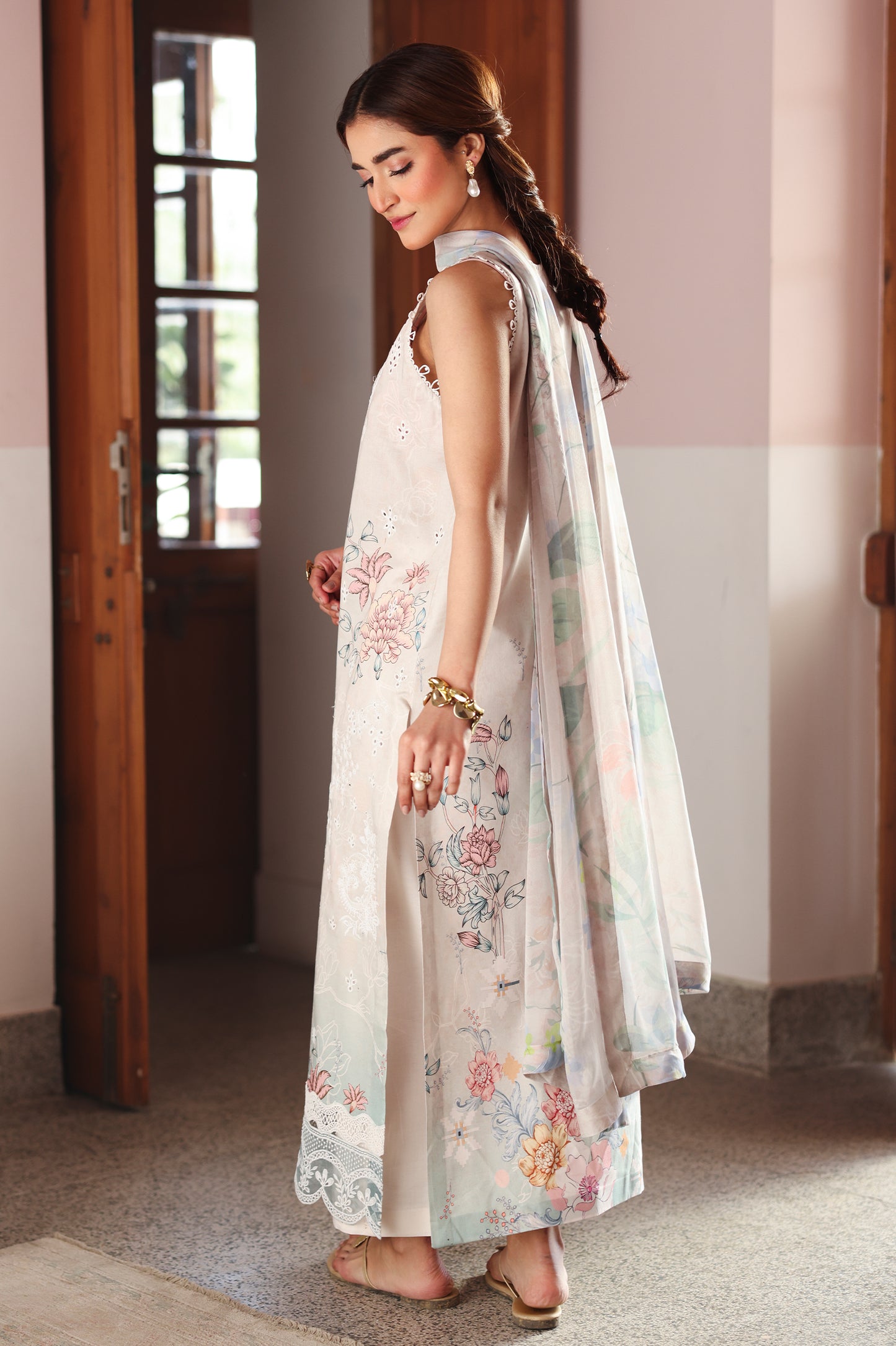 NOOR